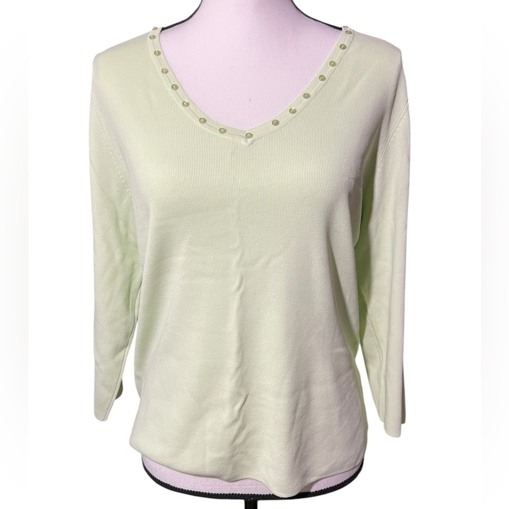 Debbie Morgan Light Green Embellished Fitted Blouse, size XL